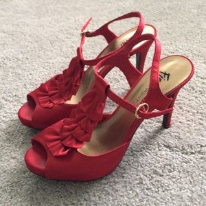 Fiona night red strappy pumps